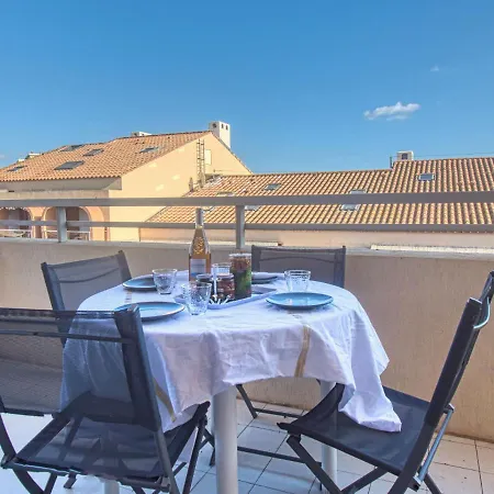 Appartement Studio Le Capitole-17 By Interhome