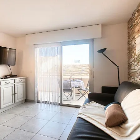 Appartement Studio Le Capitole-17 By Interhome *