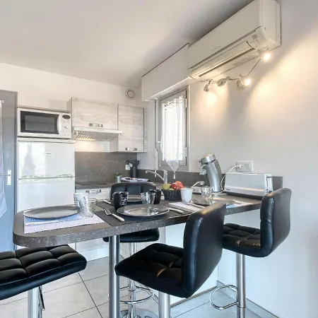 Studio Le Capitole-17 By Interhome Apartment Frejus