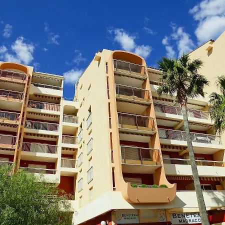 Studio Le Capitole-17 By Interhome Apartamento